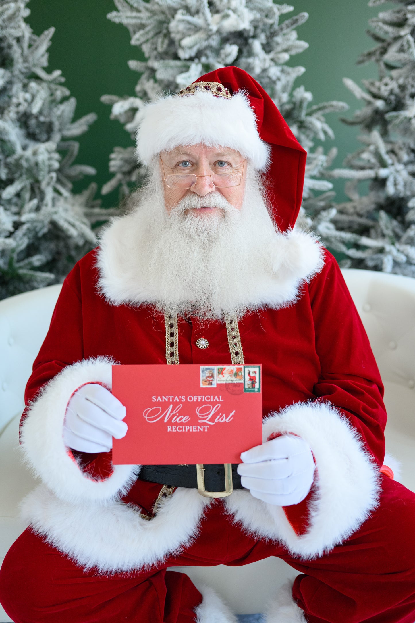 Little English Heirloom Santa Claus Suite
